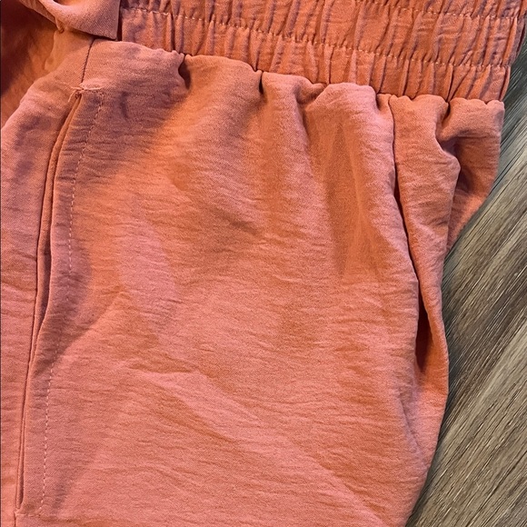 Chic Coral Pants with Tie-Waist - Picture 5 of 5